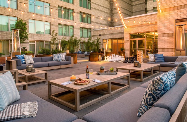 The Duniway Portland A Hilton Hotel