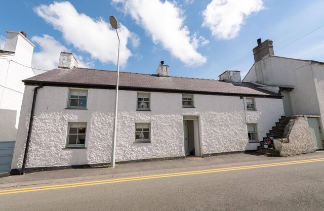 The Eagles - A three bedroom, holiday cottage in Aberffraw