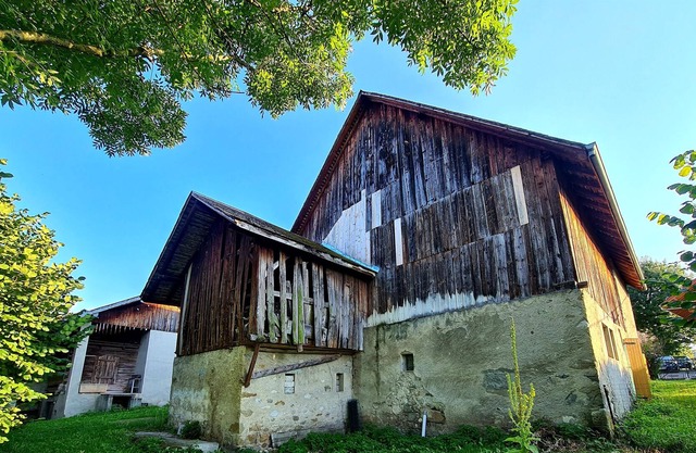 The Elves Farm