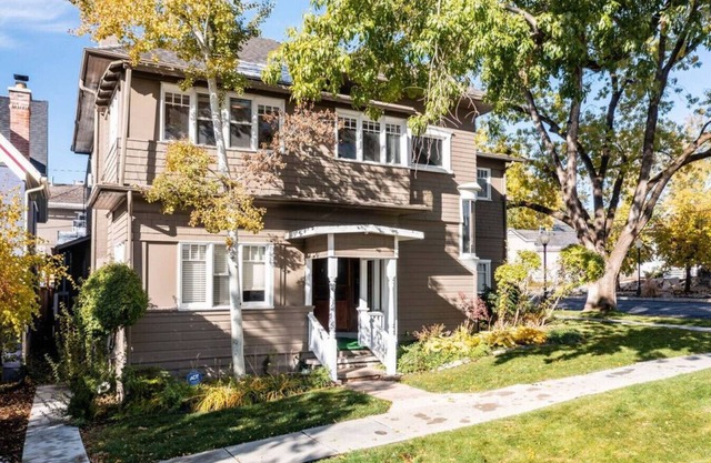 The Emerald Cabin - Historic Downtown Avenues Apt