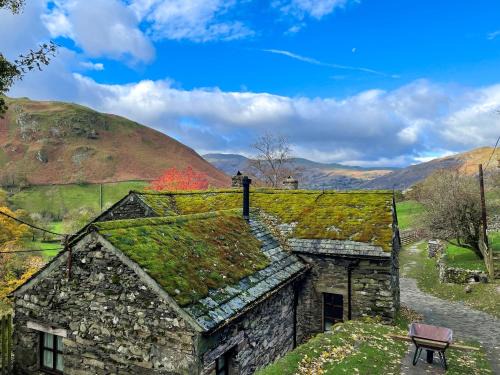 The Fold At Hallin Bank - Uk49042