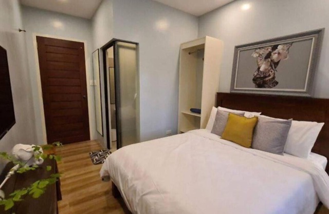 The Great Molave DE LUXE ROOM
