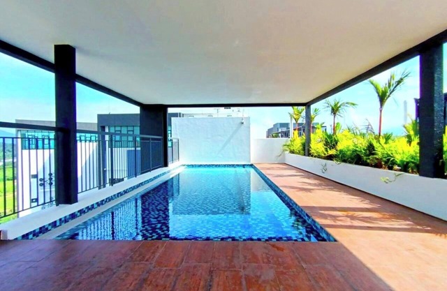 The Horizon Ipoh Dual L13A by Grab A Stay