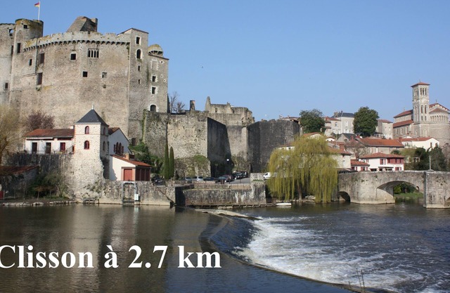 "The House of Rose" near CLISSON and 30 minutes from PUY DU FOU (Cugand)