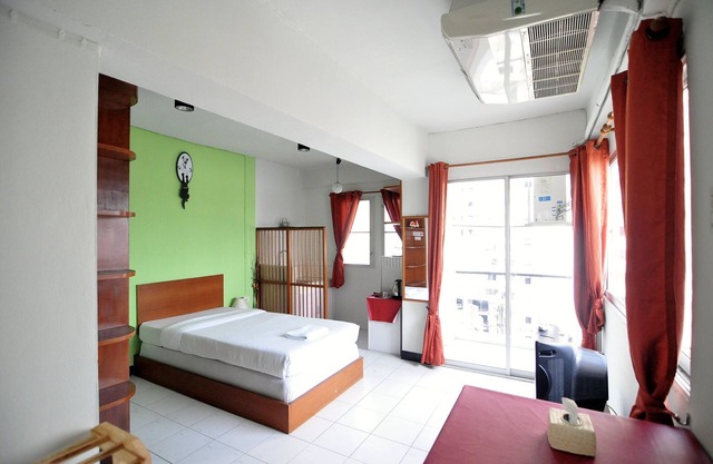 The Living Room Serviced Apartment