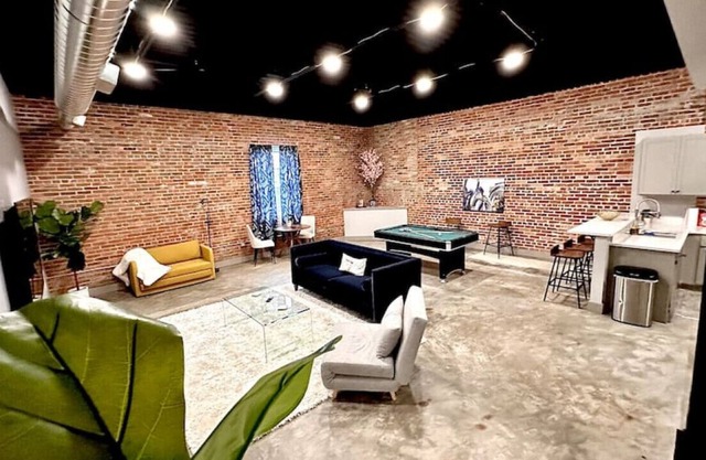 .The Loft At 612 Downtown Gadsden.