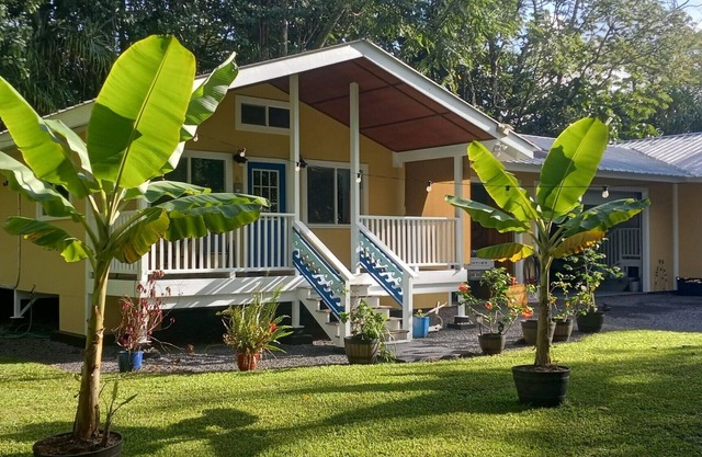 The Mai Tai Manor - Ohana w/kitchenette/living room
