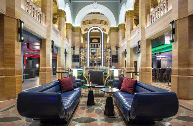 The Midland Hotel Chicago, a Tribute Portfolio Hotel