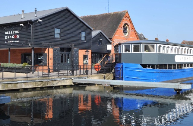 The Narrowboat