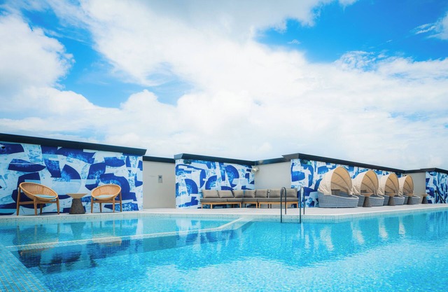 THE NEST NAHA