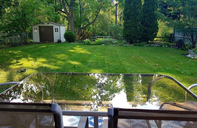 The Nottawa Gem. 15 Min to Blue Mtn, 30 Min to Barrie. 2 Bedroom, 1 Bathroom.