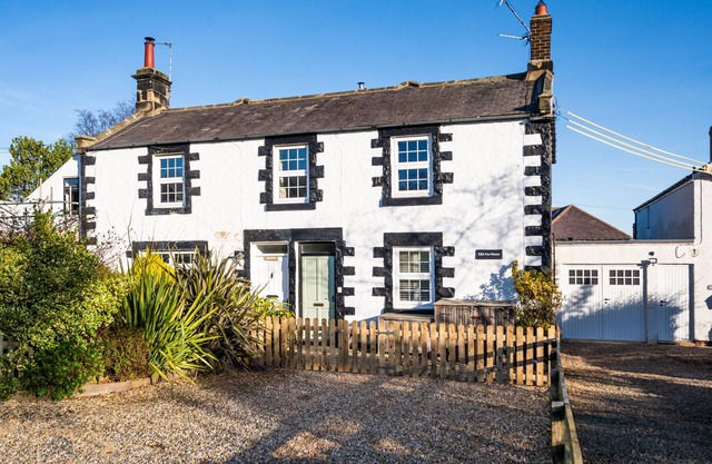 The Old Ale House - Two Bedroom House, Sleeps 5