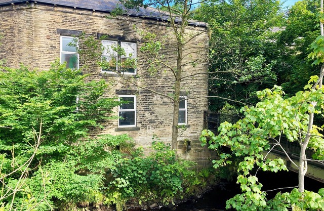 The Old Riverside School House