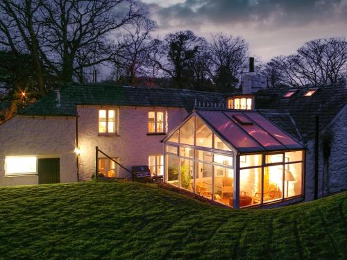 The Old Smithy - Cottage