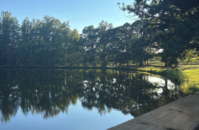 The Pond House – Peaceful Farm Retreat in Cleveland County, NC