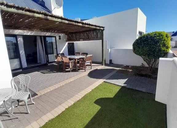 @ the reef Holiday Home