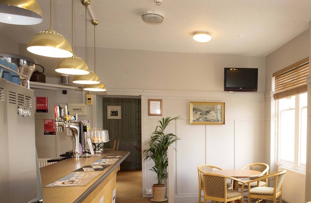 The Royal Oak Hotel