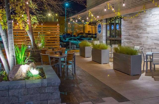 The Rushmore Hotel & Suites, BW Premier Collection