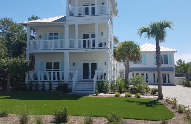 The Sands - 132 Seacrest Dr by Dune Vacation Rentals