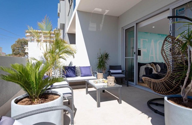The Shoal 104 linen included and under 200m to beach