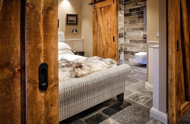 The Stalls, Gileston Manor Coastal Retreat