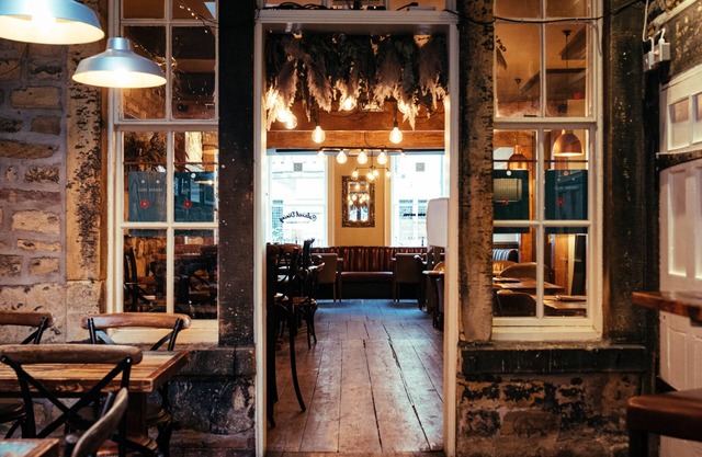 The Sun Hotel & Bar