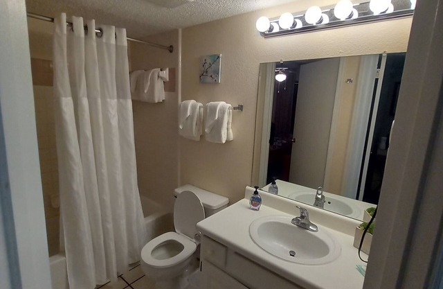 The Tropical Oaks Villa - Near Disney