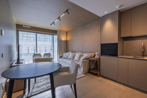 The Urban Cabin