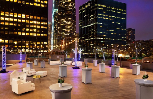 The Westin Bonaventure Hotel and Suites, Los Angeles