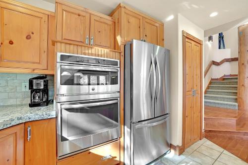 The Woods 111 by Ski Country Resorts