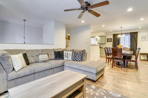 Theater, Game Room and Lake Access Pocono Retreat