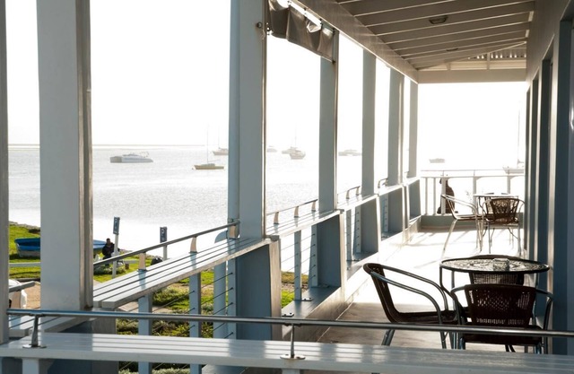 Thesen Islands' Lodges