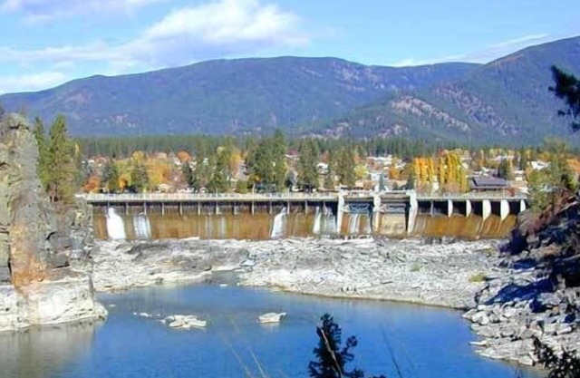 Thompson Falls Paradise * Montana's Gem * low as $165 per Night !
