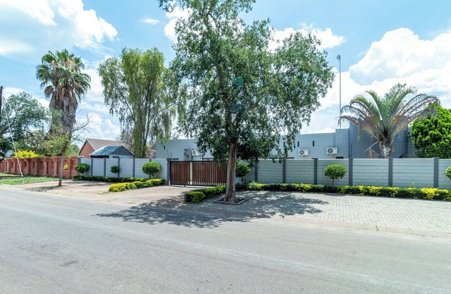 Thondoni Lodge Penina Park