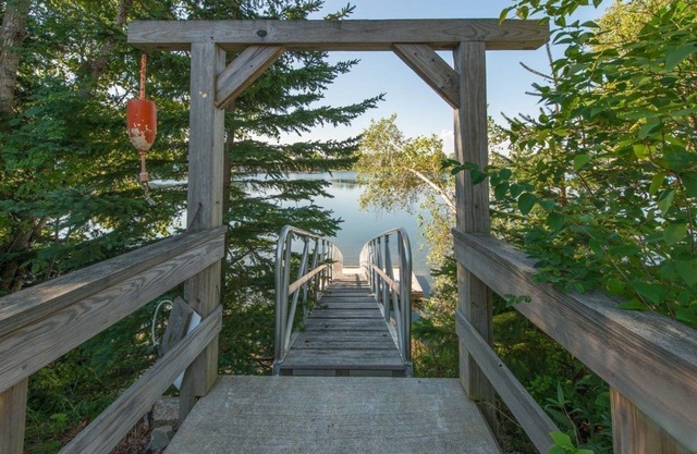 Three Schooners, an oasis just steps from downtown Boothbay Harbor