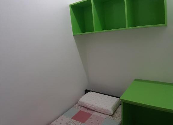 thrice admirable room rentals