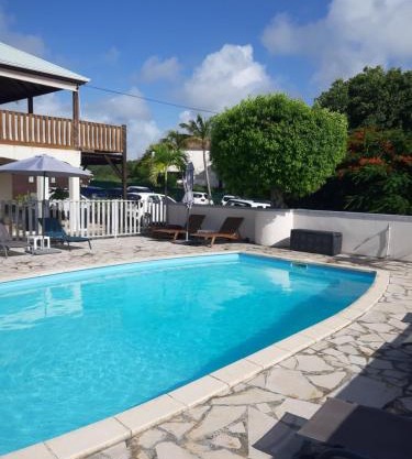 Ti Village Creole