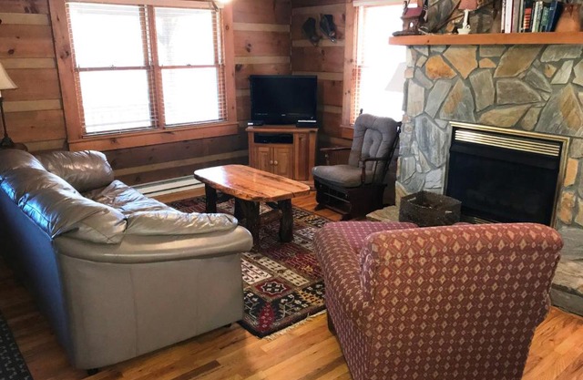 Timber Ridge #2 Cabin