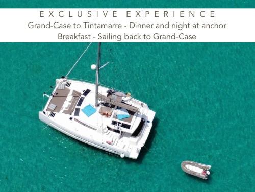 Tintamarre exclusive dinner and night at anchor