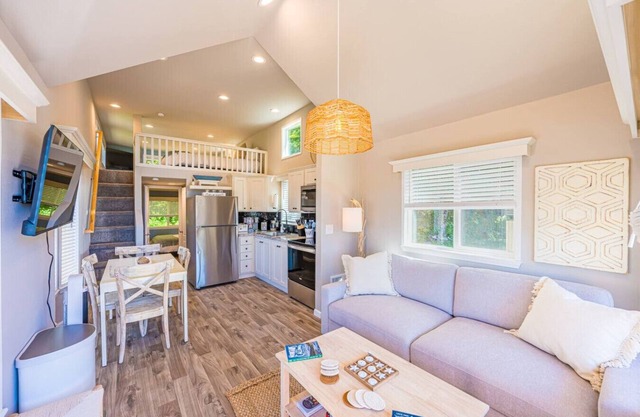 Tiny Home Coastal 3BR