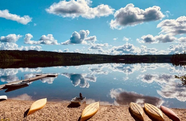 TinyCabin | Lakeview with Sauna at Lake Uspen