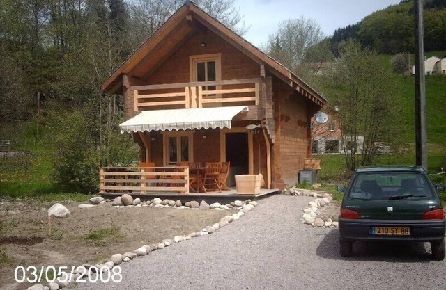 TO RENT A COMFORTABLE CHALET