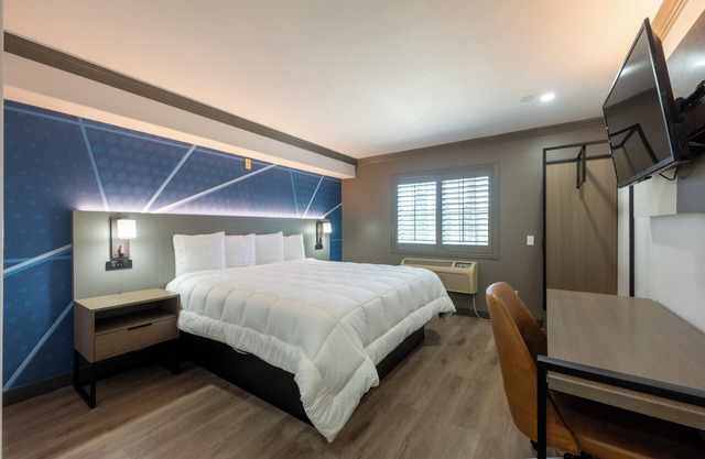 Torrance Inn LAX Airport Area