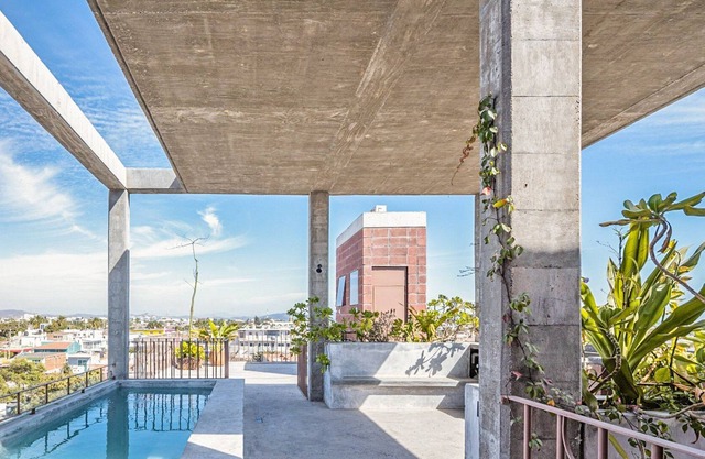 Torre Urbina 65