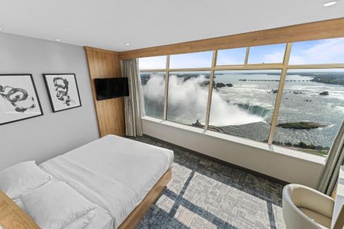 Tower Hotel at Fallsview