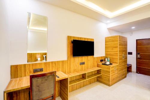 Townhouse GRAND ADDRESS HOTEL AND BANQUET