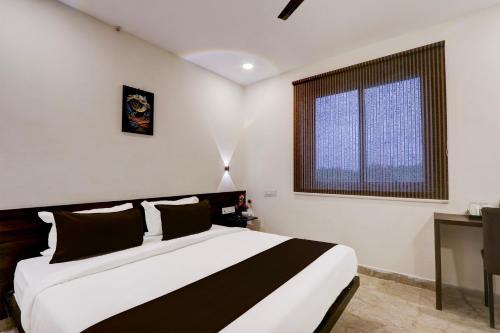 Townhouse OAK BHOOJA HOTELS