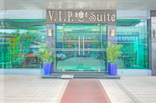 Townhouse OAK Makati Manila Near PNR Pasay Evangelista formerly VIP Suites
