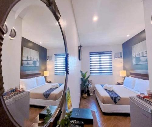 Townhouse OAK Metro Manila Near Osmena Highway PNR Pasay formerly Avitel Hotel