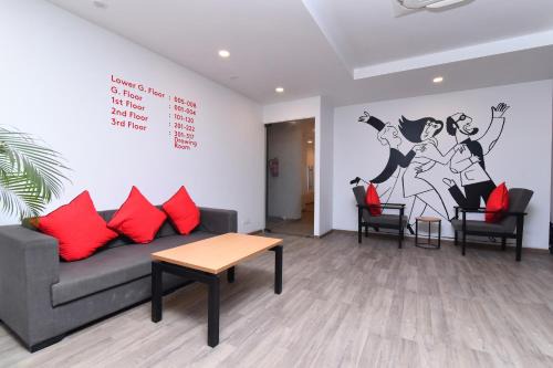 Townhouse Rudra Inn Near Chhatarpur Metro Station